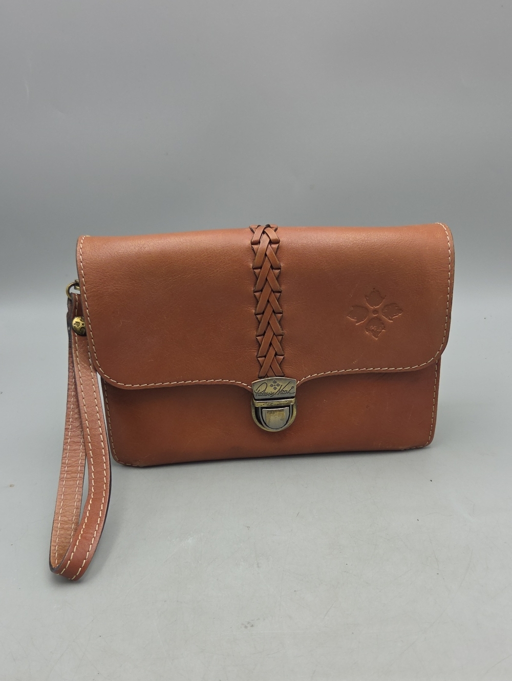 Patricia Nash Bianco Crossbody Organizer leather Cognac Distressed Wristlet